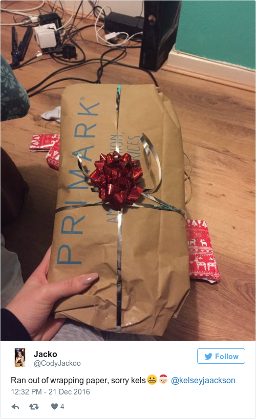 9 Christmas wrapping fails that will make you feel better about your